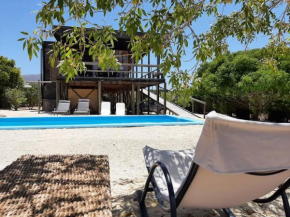 Exclusiva casa con vista panorámica al mar